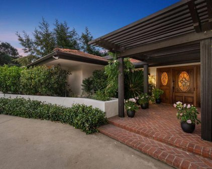 3854 Hampstead Road, La Canada Flintridge