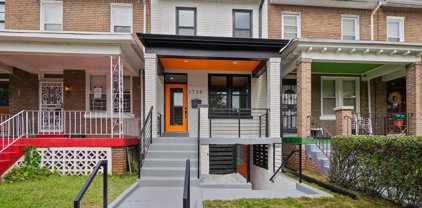 1738 D St Se, Washington