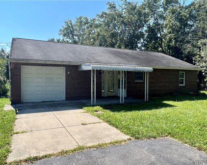 800 Cayuga Creek  Road, Cheektowaga-143089