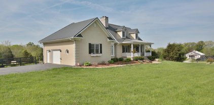1800 Ballard School Rd, La Grange