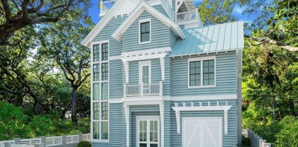 144 W W Grove Avenue, Santa Rosa Beach