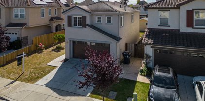 12 Yarro CT, Watsonville