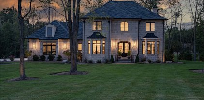 2640 Heritage Lane, Pepper Pike