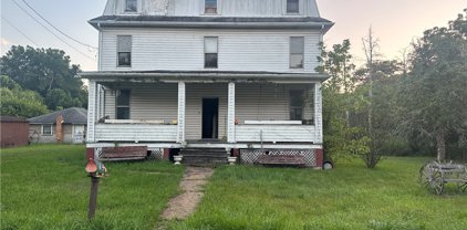 11 Railroad St, Perry Twp - Fay