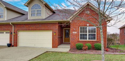 2037 Eagles Landing Dr, La Grange