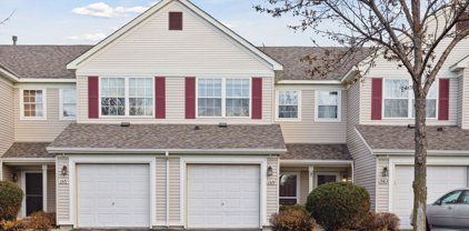 1577 Countryside Drive, Shakopee