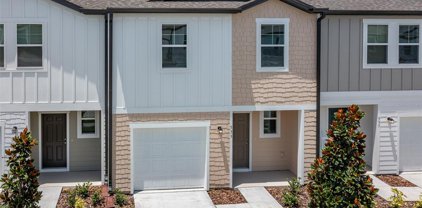377 Madison Drive, Davenport