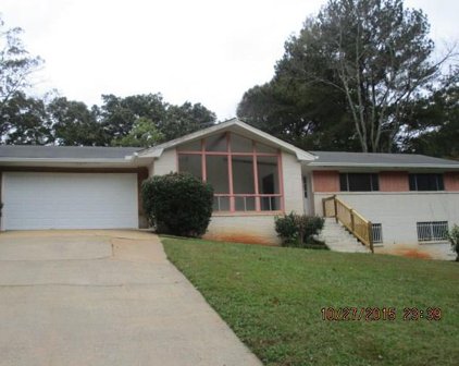 4205 Sunrise Trail, College Park