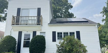 5 Wildwood Ave, Worcester