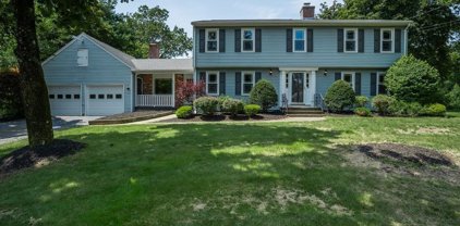 42 Williston Rd, Longmeadow