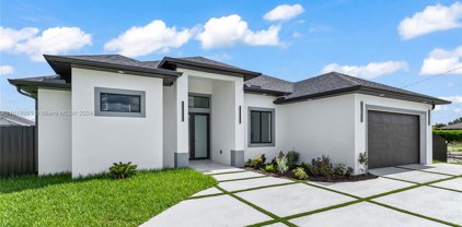 1809 Sw Trafalgar Pkwy, Cape Coral