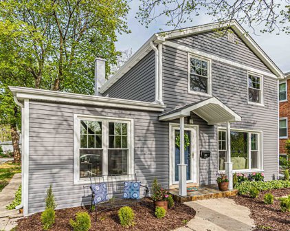 201 S Dryden Place, Arlington Heights