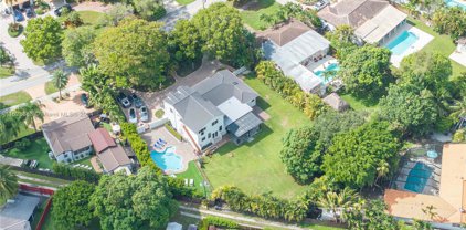 507 Hunting Lodge Dr, Miami Springs