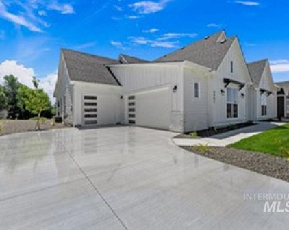 1975 N Meadow Wood Ave, Middleton