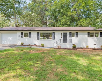 1120 Oakwood Acres Road, Asheboro