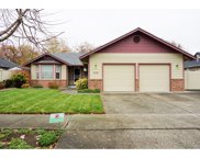 658 WOODLAND ACRES LN, Eugene image