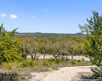 1051 Lipan Apache Run, Blanco