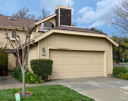 2101 Darnis CIR, Morgan Hill