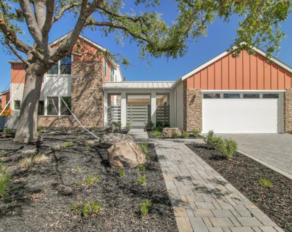 1142 Meadows Court, Campbell