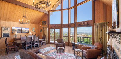 33007  Mulholland Hwy, Malibu