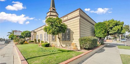 477 495 E Market Street, Long Beach