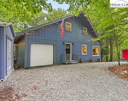 101 Pond Creek Road, Beech Mountain