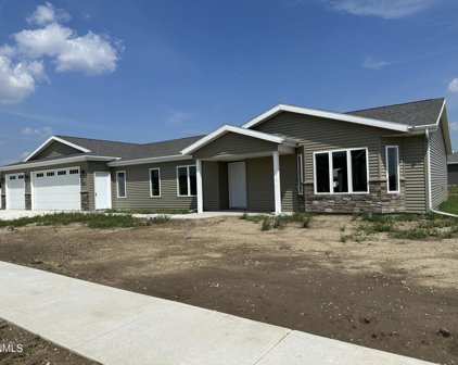 2613 Boston Drive, Bismarck