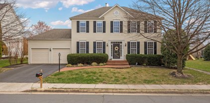 20012 Forest Farm Ln, Ashburn