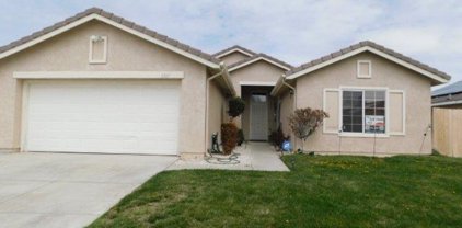 6327 W Avenue J5, Lancaster