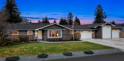 1914 10th Avenue NW, Puyallup