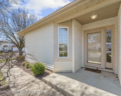 1620 Lacebark Road, Toms River