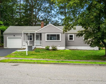 13 Curley Dr, Hudson