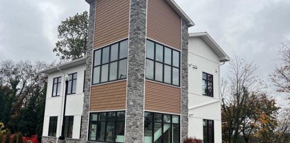 3900 Market St, Camp Hill