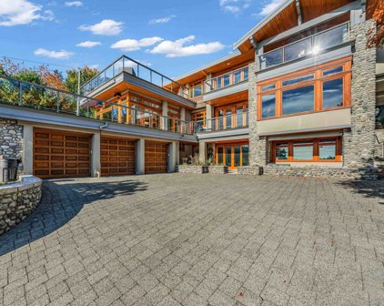 3285 Dickinson Crescent, West Vancouver