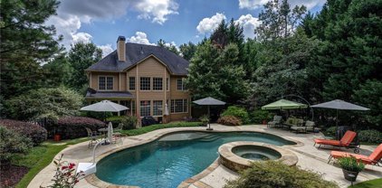 215 Woodcliff Court, Suwanee