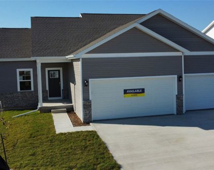 2886 Meadow  Court, Hiawatha