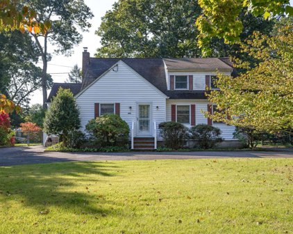 94A Brooksite Drive Unit #A, Smithtown