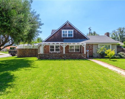 844 E Walnut Avenue, Glendora