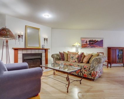 2601 E 19th Street Unit 24, Signal Hill