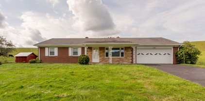 2168 Parkway S Ln, Floyd