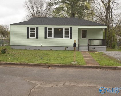 1002 Parklane Street Sw, Huntsville