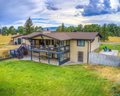 22 Ennis Lake Road, Ennis