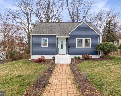 4029 Maple St, Fairfax