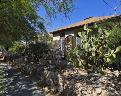105 N 1st, Tucson