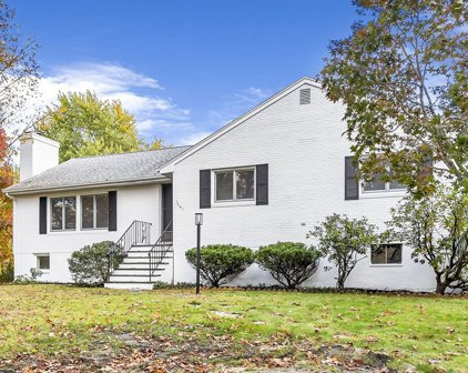 141 Hawthorne Lane, Concord