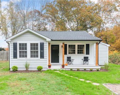 251 South Road, South Kingstown