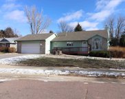 410 N Linwood Ct, Sioux Falls image