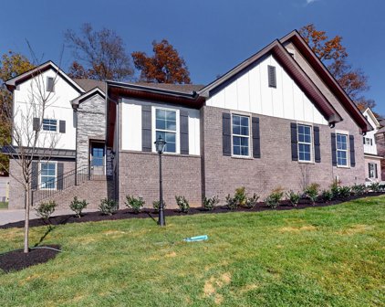 178 Cobbler Cir, Hendersonville