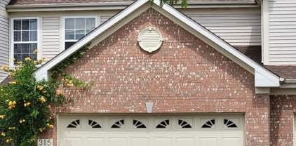 315 Emerald Lane, Algonquin