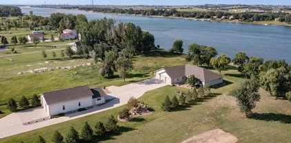 8100 Burnt Creek Island Road, Bismarck
